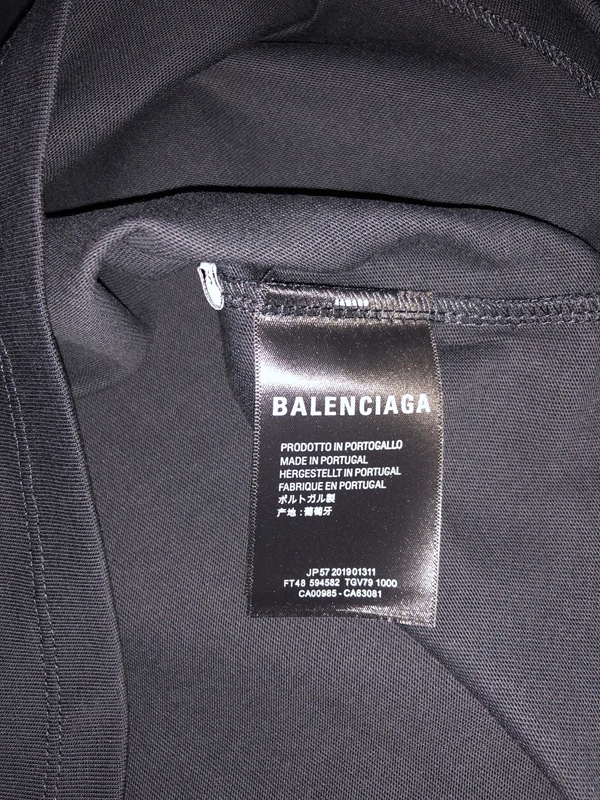 ブランドTシャツ全体デザイン